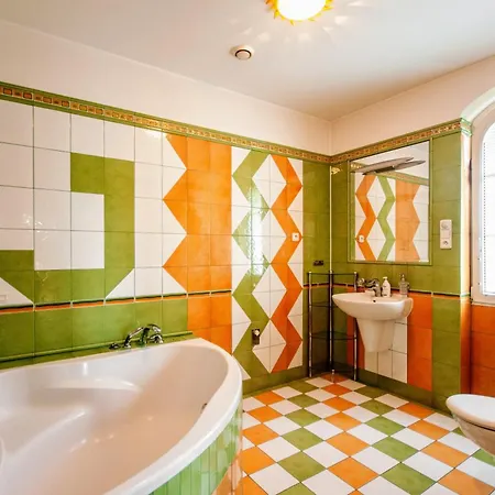Royal Prague Villa *